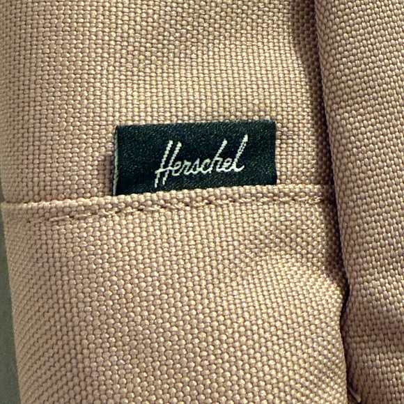 Herschel Supply Co Backpack Mid Volume Adult or Kids Pink Rose Adjustable Straps - Picture 4 of 9